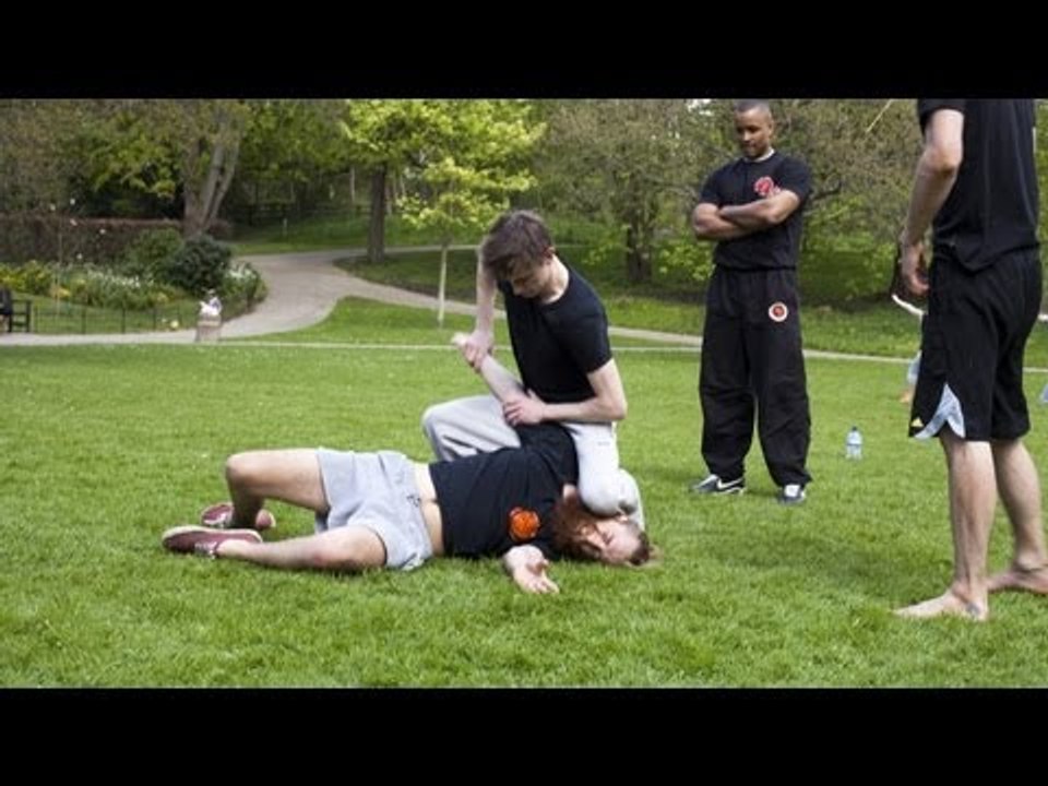 Wing Chun kung fu lesson in ipswich suffolk - Master Wong