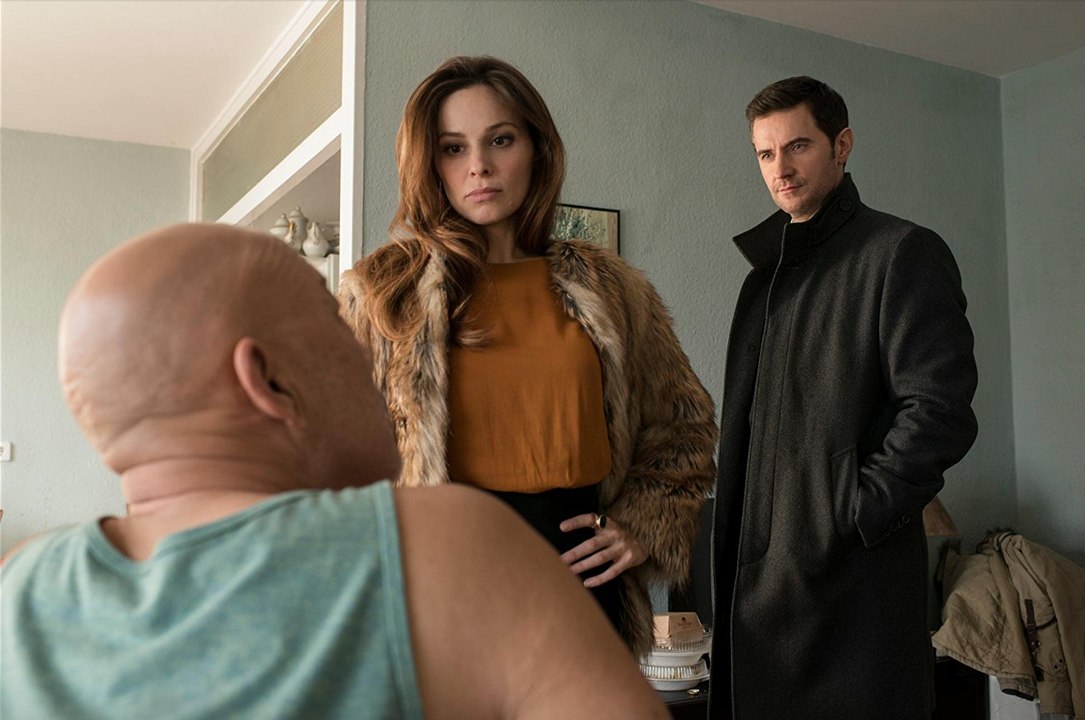Berlin Station Season 2 Episode 7 - EPIX Premiere