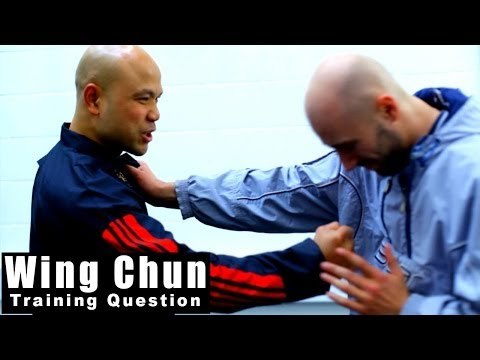 Wing Chun training - wing chun how to destroy Chest Grab Q90