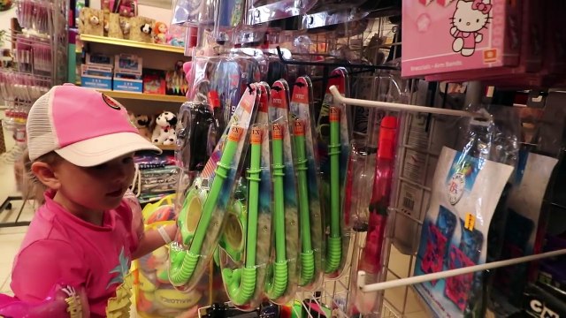 SWIMMING POOL SHARK WRESTLING!!