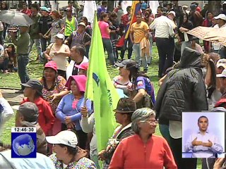 Vigilia en Quito por aprobación de preguntas de la Consulta Popular