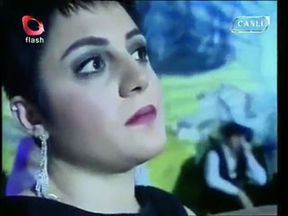 Gizem Kara - Bana Eller DeĞil Sen Lazimsin