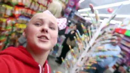 TRYING CRAZY CANDY FROM LONDON!