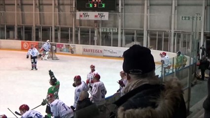 Arrêt réflexe de Beat Kindler lors du match du 11.11.2017 HC Yverdon-les-Bains - HC Vallée de Joux (1ère ligue)