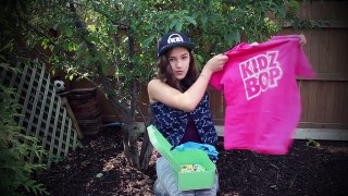 KIDZ BOP 29 Unboxing with Bredia!-2y37OKylUGE