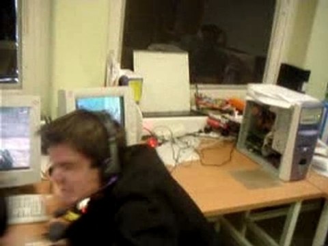 Dip le gros noob à Counter Strike