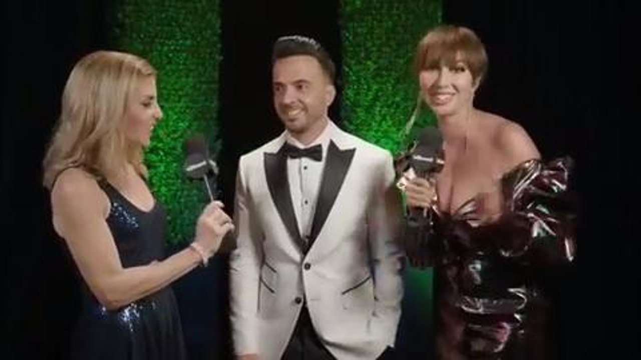 Backstage at the 2017 Latin Grammy Awards | Billboard Live