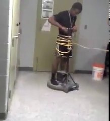 Ca part toujours d'une idée à la con et ça fini mal... Compilation