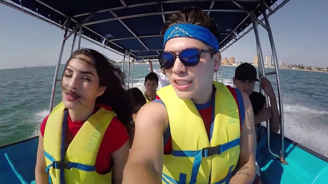 24 HORAS EN UNA ISLA CON MI EX (KIMBERLY LOAIZA) Juan de Dios Pantoja