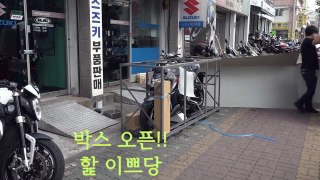 스즈키 S1000 신차박스 개봉영상! 무광검정 핵이쁨 ㅜㅜ 대리만족 ㄱㄱ