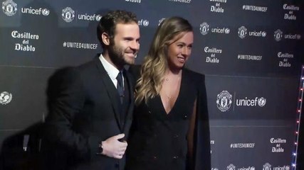 Download Video: VIRAL: Sepakbola: Bintang-Bintang Man United Hadir Pada Malam Amal Unicef