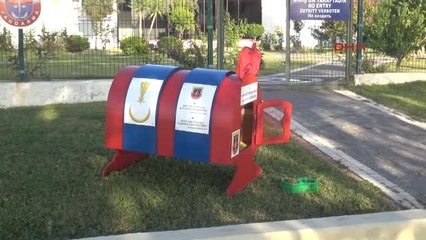 Manavgat-Antalya Jandarmadan Kedilere Sıcak Yuva