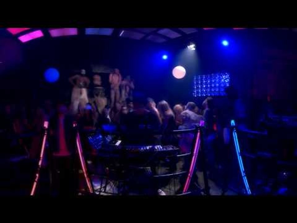 Boiler Room & Google Pixel - VR Dancefloors: Techno in Berlin 360 Film