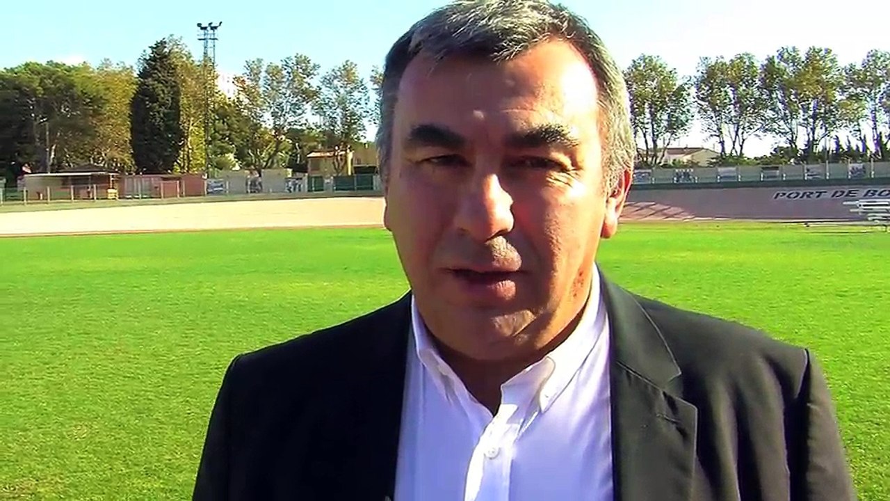 Le président du Racing Club Martigues Port de Bouc Yves Pontal avant le derby face à Berre