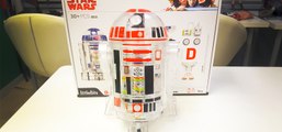 Unboxing R2D2 Star Wars