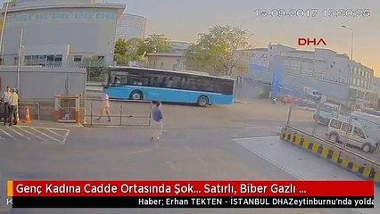 Genç Kadına Cadde Ortasında Şok... Satırlı, Biber Gazlı Gaspçılar Yakalandı