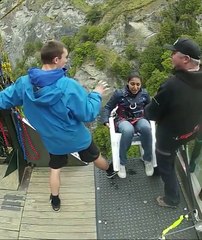 Ca vous dit de tenter un petit saut comme ça... Vertigineux !