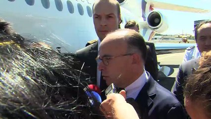 Le ministre de l'intérieur Bernard Cazeneuve à propos de la ligue de défense juive
