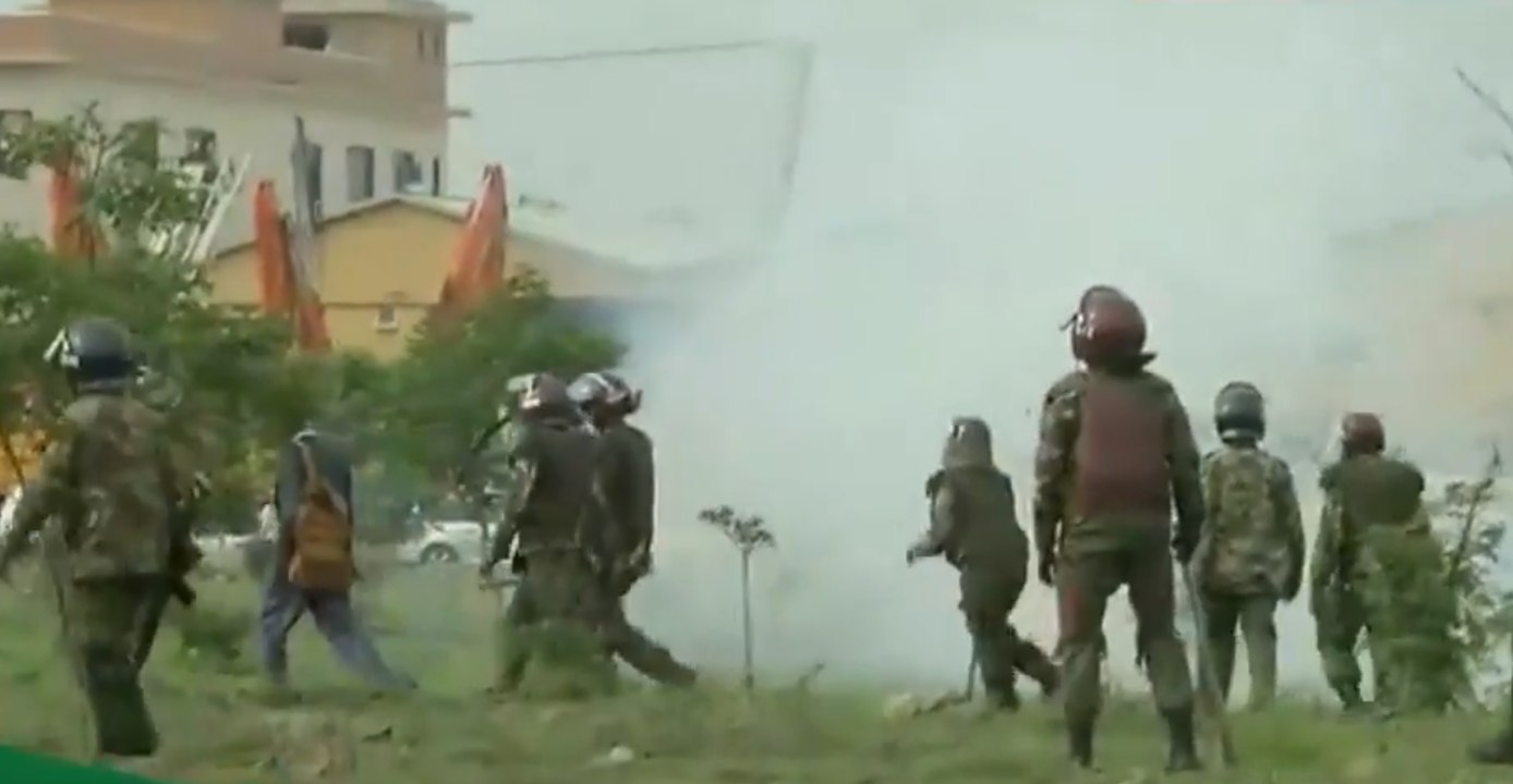 Deadly Clashes in Nairobi Between Police and Supporters of Opposition Leader Odinga