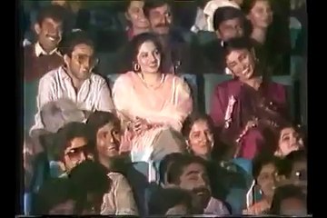 Actress flirting with The Great Imran khan