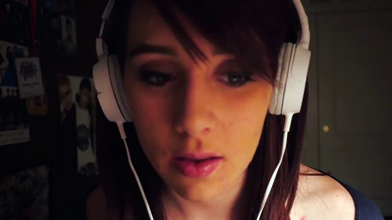 [ASMR] Ear to Ear Mouth Sounds (Kissing | Breathing | Shh | Sk Sk | Lip Smacking)