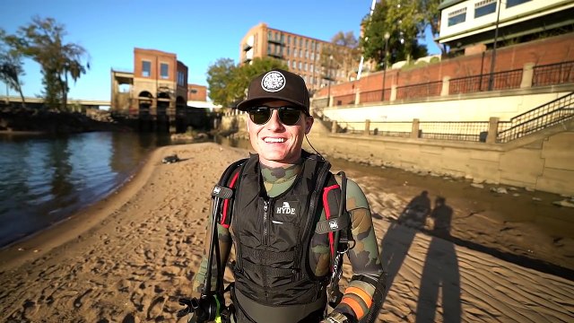 Found Possible Human Bone, 2 Knives and Diamonds Underwater in River! (Scuba Diving)