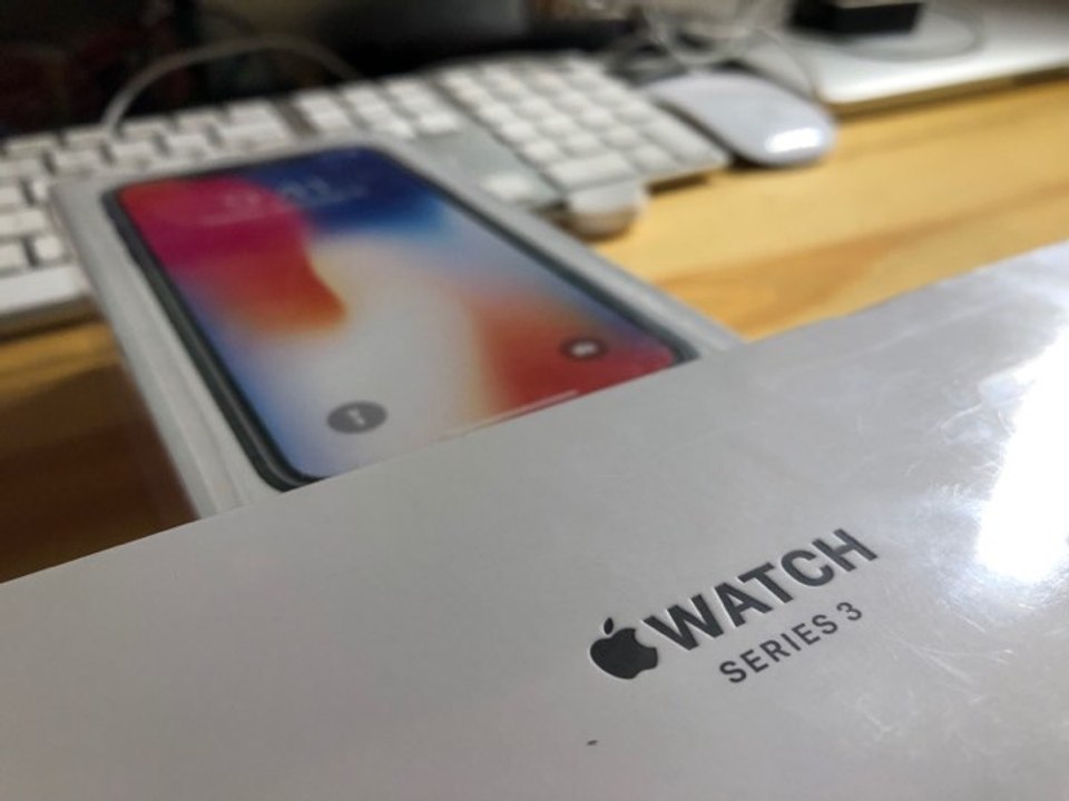 Apple Watch Unboxing  فتح علبة ساعة ابل