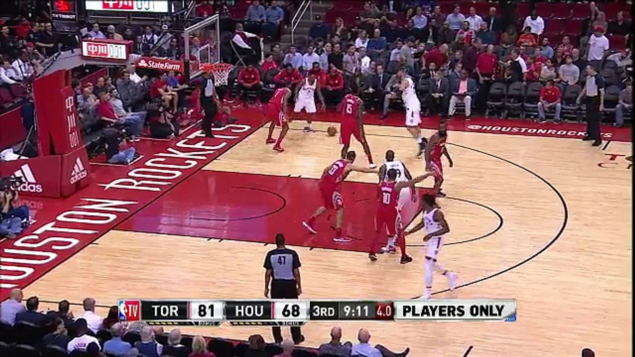 Valanciunas Goes Backdoor