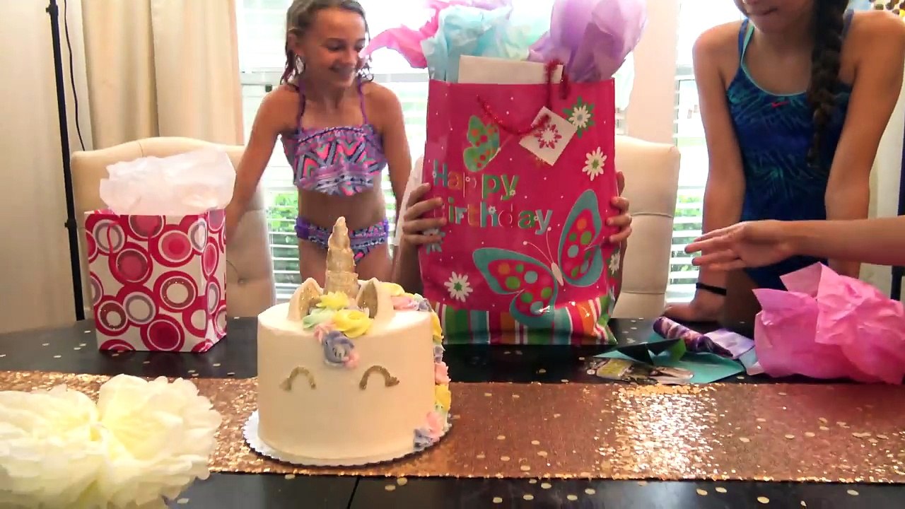 VANESSAS 12TH BIRTHDAY PARTY, UNICORNS, TIEDYE, GLOWSTICKS, OH MY!FAMILY VLOG || Taylor and Vanessa