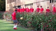 S0FlANE B0UFAL skiIIs chaIIenge with academy players.
