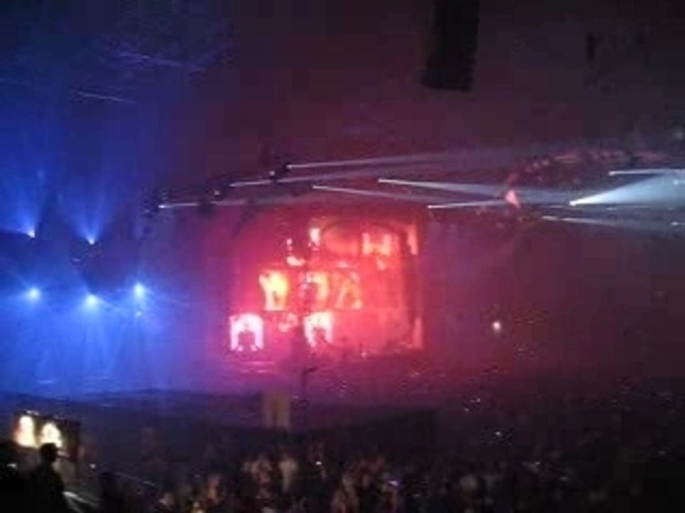 Prophet Vs Zany 384.000 Qlimax 2008 NL