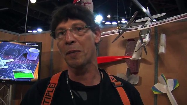 Franck nous parle de sa passion pour l'aéromodelisme.