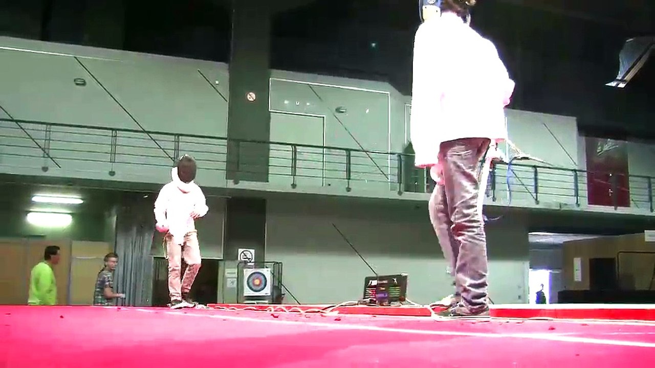 L'escrime remporte un vif succès dans l'espace sport.