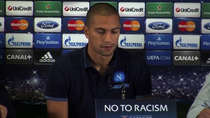 Gokhan INLER, le milieu napolitain avant le match OM-Naples
