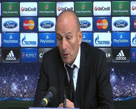 Le coach olympien Elie Baup evoque les moments d'absences affichés par ses joueurs