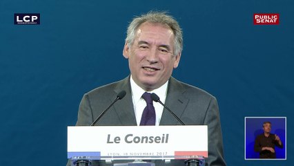 Bayrou: "Quelque chose est en train de changer dans notre pays"