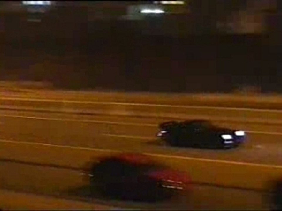 Yamaha R1 x Porsche 993 Turbo moto racing