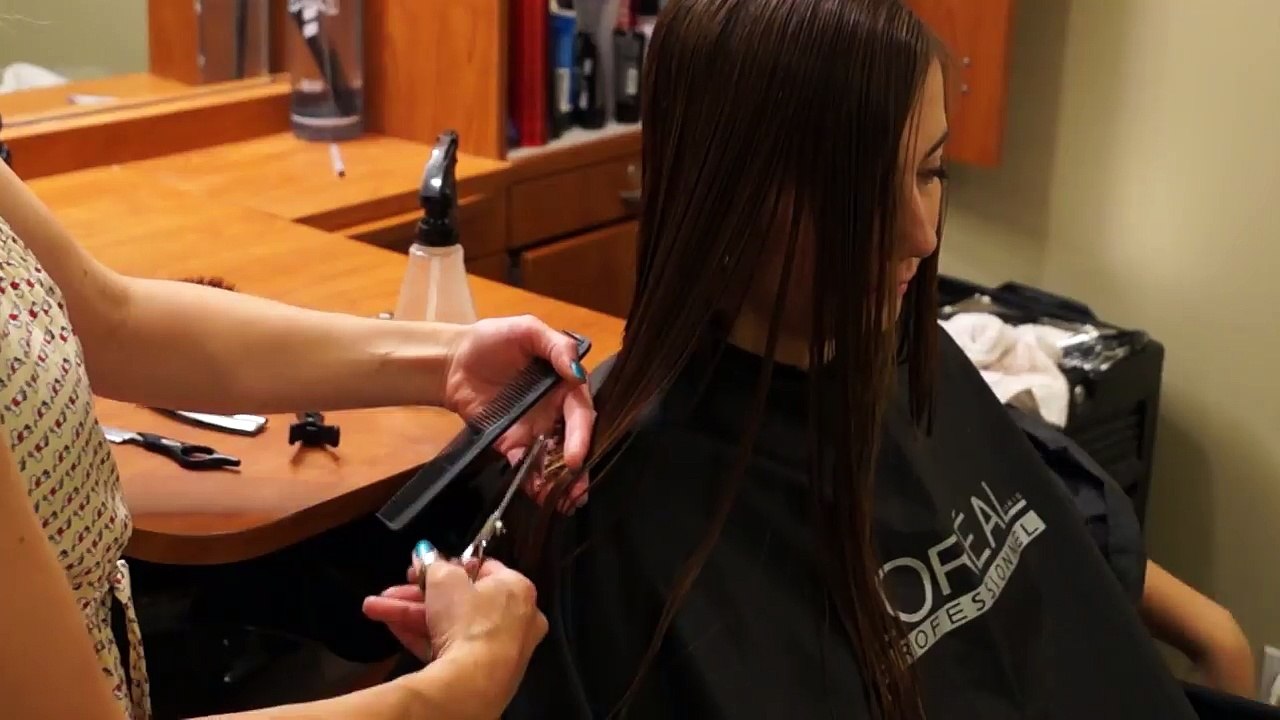 A line Bob Haircut // Short Hair Tutorial // Hair 101