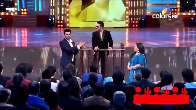 kapil sharma best funny porfamance with shahrukh khan in Star Screen award function 2017