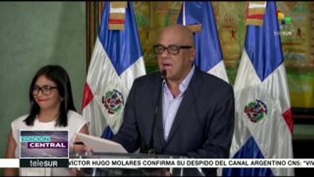 Maduro saluda inicio de diálogo con la oposición venezolana