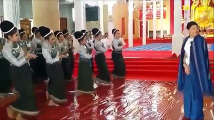 น่ารักมาก! ล่าสุดองค์สิริวัณฯ เสด็จอุบลราชธานี ร่วมฟ้อนรำกับชาวบ้านอย่างไม่ถือองค์ ทรงพระเจริญ!