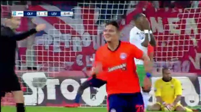 Leonardo Koutris AMAZING Goal - Olympiakos Piraeus 2-1 Levadiakos - 18.11.2017
