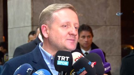 Göksel Gümüşdağ: "Türkiye'de 2 İyi Takım Varsa Birisi Başakşehirdir"
