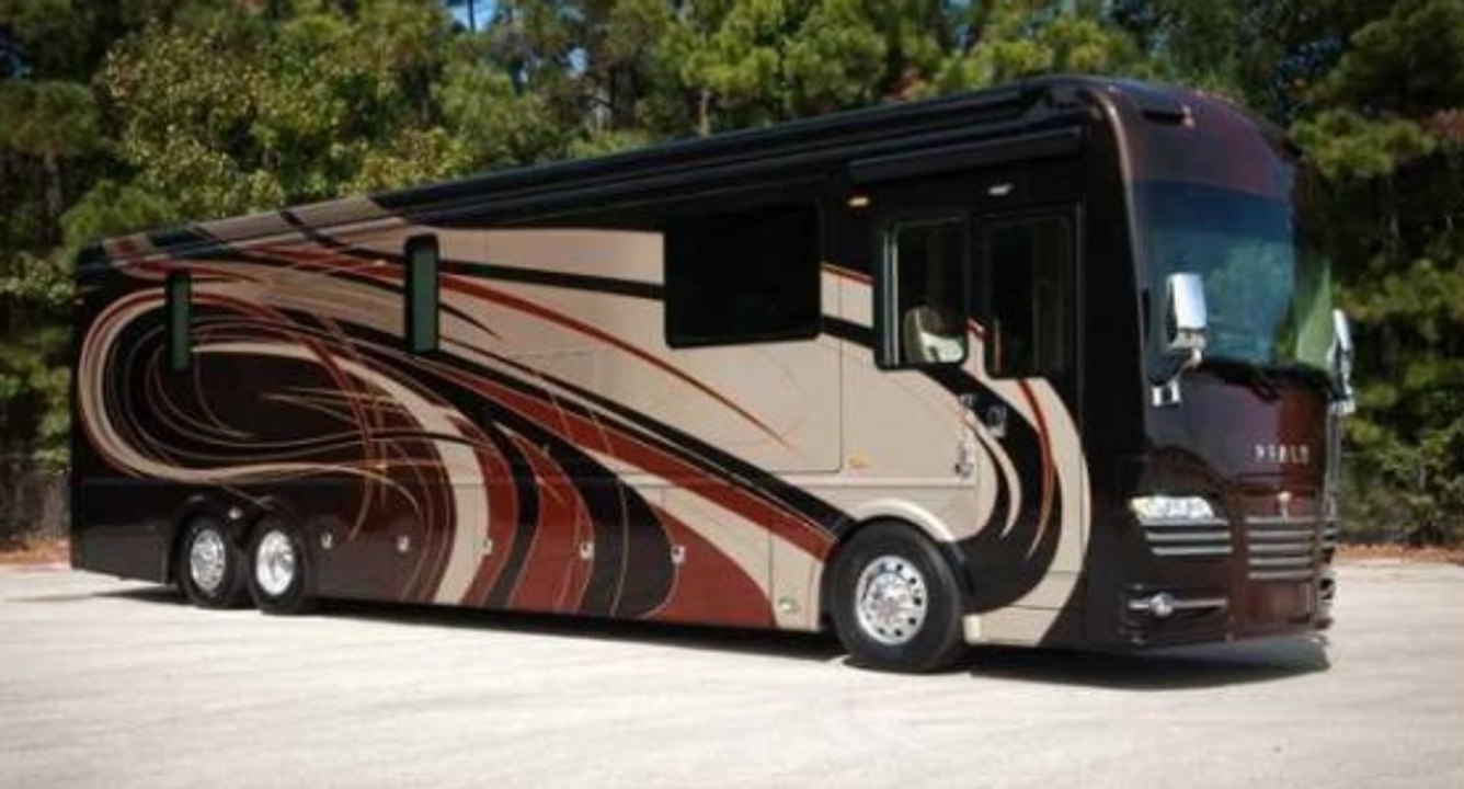 TOP 5 DES PLUS BEAUX ET DES PLUS LUXUEUX CAMPING-CARS
