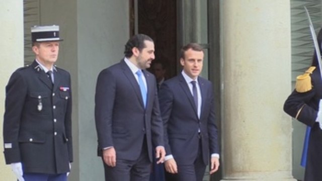 Francia recibe con honores a Hariri para rebajar la tensión en el Líbano