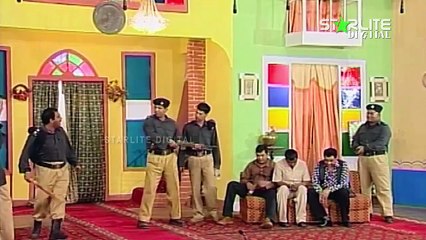 Tahir Anjum and Gulfaam New Pakistani Stage Drama Full Comedy Funny Clip