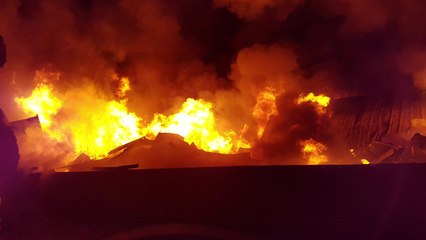 논산 가구공장에서 불...건물 1개 동 전소 / YTN