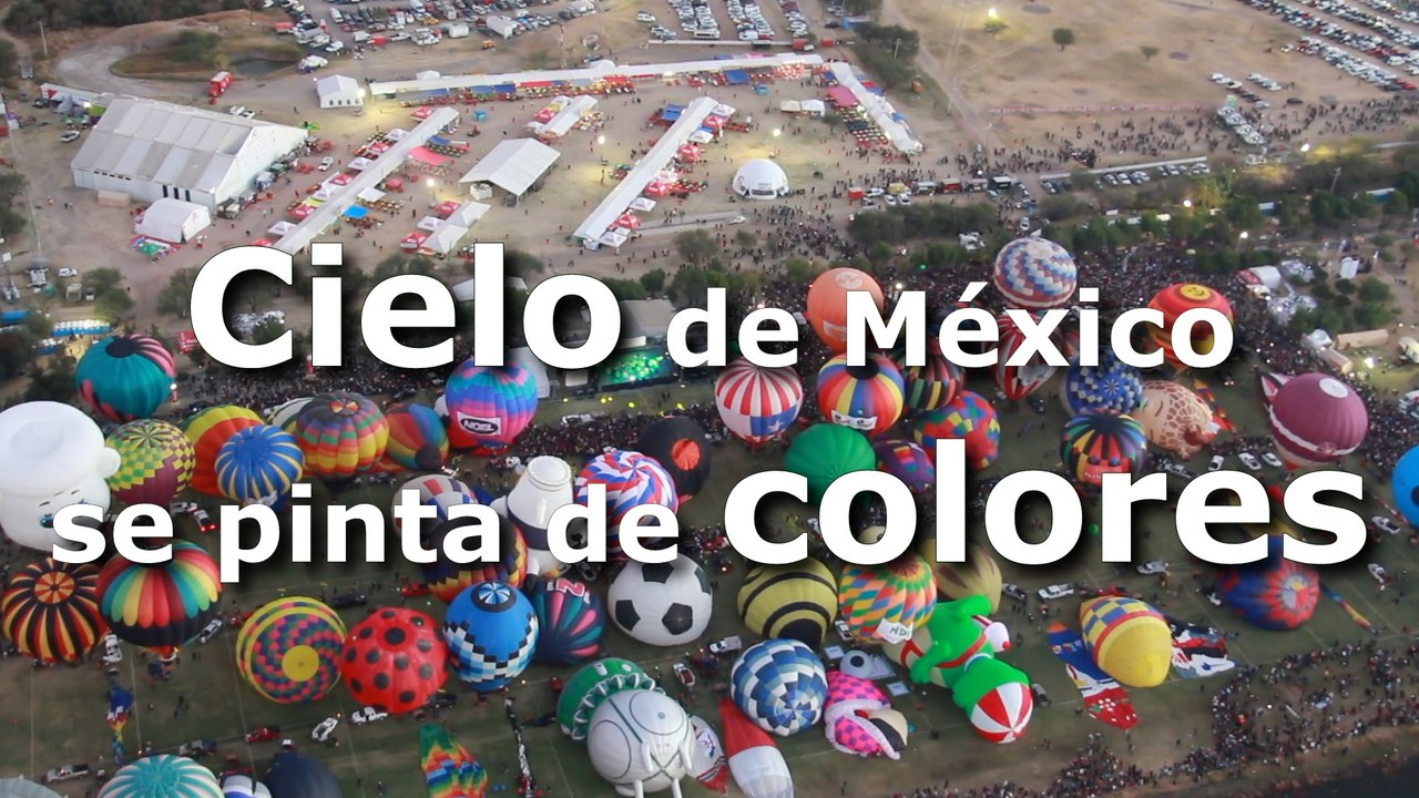 Cielo de México se pinta de colores