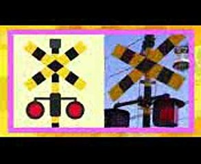 pictures vs real life #2  railroad crossing bullet train video for kids jaijaitv  踏切 ふみきり おもちゃ アニメ