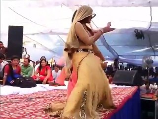 Hot Beautiful Girl Dance Lovely